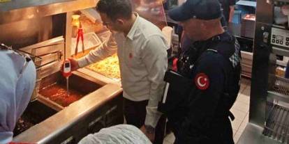 Gaziantep'te Fast Food İşletmelerine Şok Denetim!