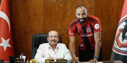 Gaziantep FK'dan Nazım Sangare Kararı! Resmi İmza Geldi