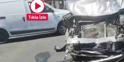 Gaziantep 3. Organize Sanayi'de Feci Kaza! Ticari Araç ile Minibüs Çarpıştı: 2 Yaralı