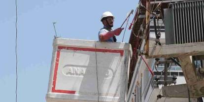 Gaziantep'te Mahallede Elektrik Kesintisi İsyanı