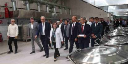 Gaziantep’te 50 Bin Kişilik Dev Aşevi Hizmete Girdi!