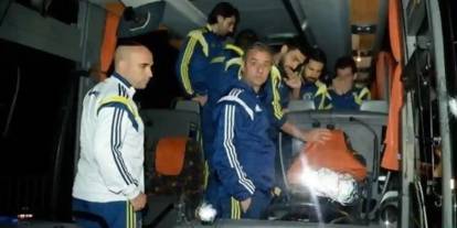 Fenerbahçe otobüsüne saldırı şüphesi ile gözaltına alınan 4 kişi adliyede