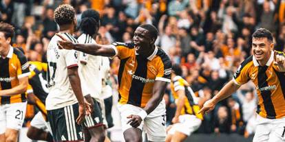 Hull City Manchester United'ı dağıttı! Acun Ilıcalı'nın takımı lige damga vurdu