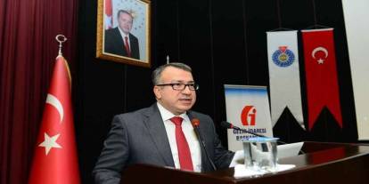 Faruk Gözübüyük’ten Annesinin Cenazesine Katılanlara Teşekkür