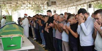 Gaziantep’e Acı Haber Geldi! 14 Yaşındaki Nisa İçin Gözyaşları Sel Oldu