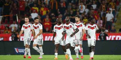 Gaziantep FK - Fenerbahçe Maçında Sakatlık Şoku...