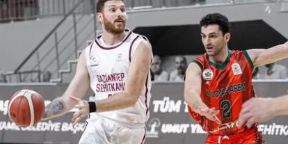 Salonda Nefesler Tutuldu: Gaziantep Basketbol 70-67 Yalova Haremspor
