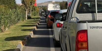 Gaziantep Havalimanı Yolu Yine Tıkandı! Sürücüler Uçağı Kaçırma Korkusu Yaşıyor