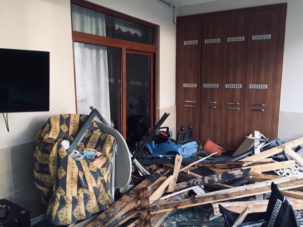 Gaziantep'te Fırtına 15 Dakika Sürdü...Yüksek Rakamlar Ödenip Alınan Evler Ne Hale Geldi?