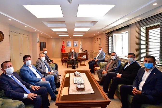 CHP'li Belediye Başkanları Gaziantep'te buluştu