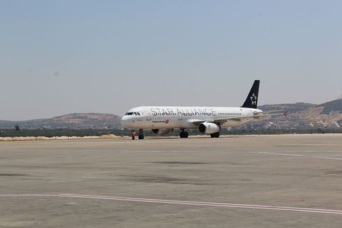 Gaziantep’ten Avrupa’ya direkt uçuşlar başladı