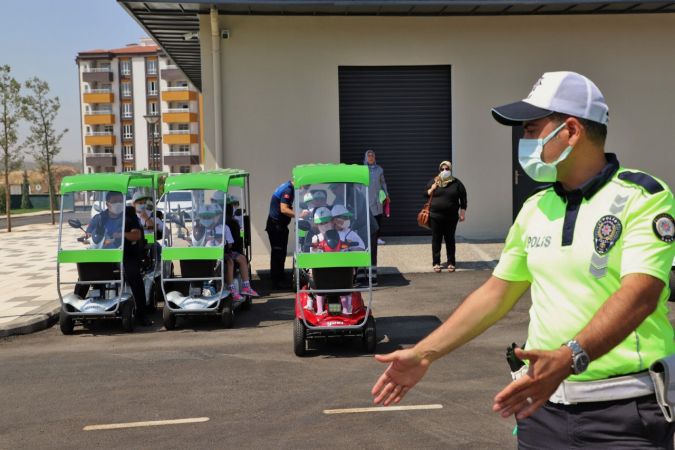 Gaziantep’in ilk trafik eğitim parkında eğitimler başladı