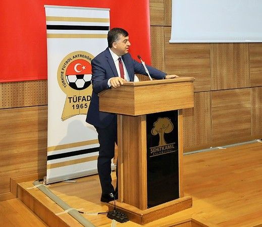 Futbol camiası, Mehmet Hayri Özkeçeci’yi andı