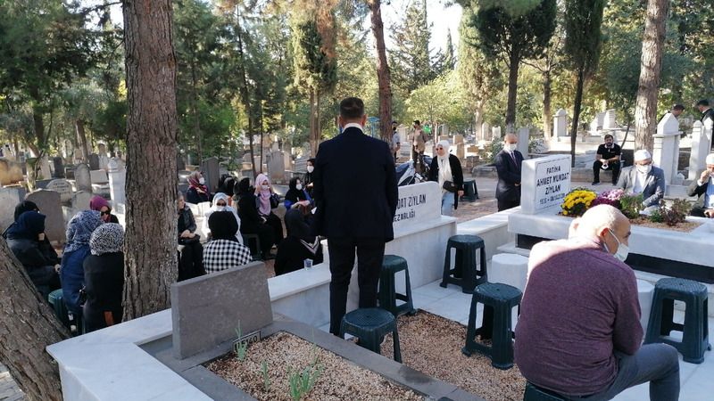 Ahmet Mukdat Ziylan, mezarı başında anıldı