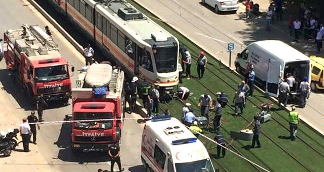 Gaziantep’te tramvay kazaları neden oluyor?  En çok kaza hangi kavşakta?