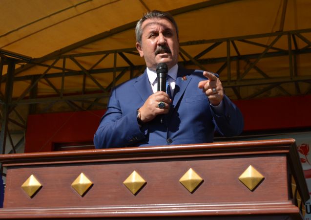 BBP Genel Başkanı Destici, Gaziantep'te partisinin ilçe kongresinde konuştu: