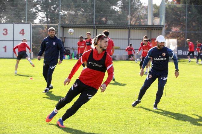 Video Haber:Gaziantep FK'li Ertuğrul Ersoy'dan Trabzonspor maçı yorumu: