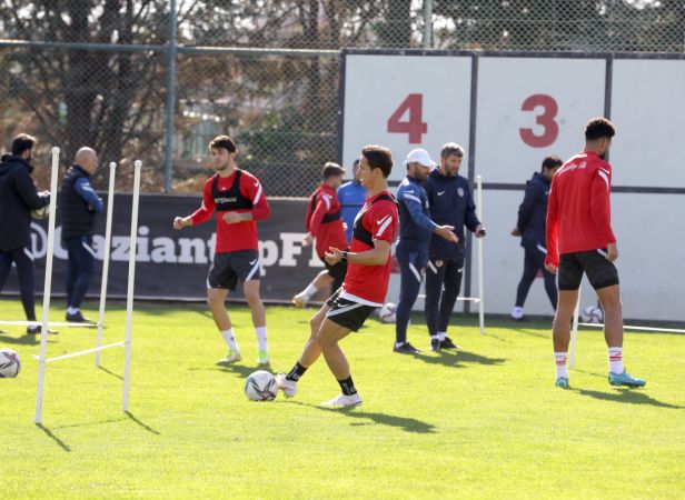 Video Haber:Gaziantep FK'li Ertuğrul Ersoy'dan Trabzonspor maçı yorumu: