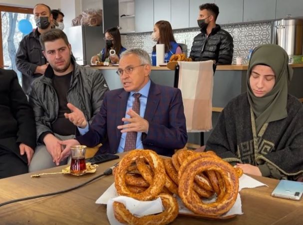 Video Haber: Gaziantep'te bu üniversitede çay-simit ücretsiz