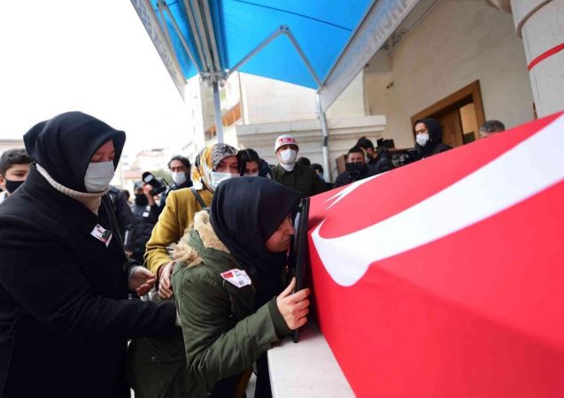 Son Dakika: Video Haber...Kahramanmaraş'ta Şehidin cenaze namazını imam ağabeyi kıldırdı, gözyaşları sel oldu