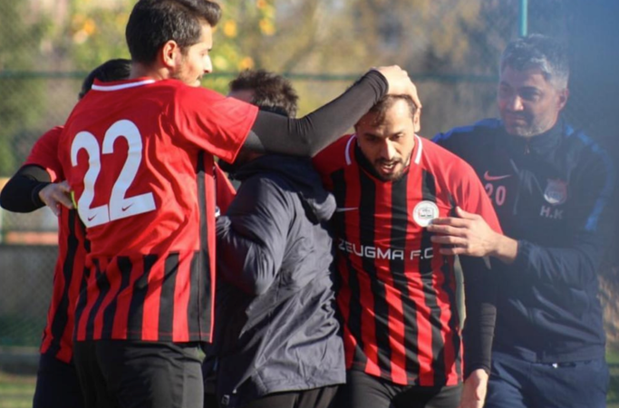 Gaziantep Barosu Futbol Takımı (Zeugma Fc) üst üste ikinci şampiyonluğunu aldı!