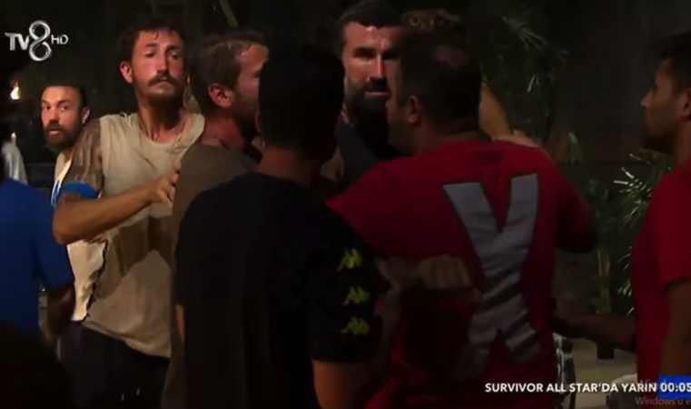 Survivor Yasin ve Hikmet arasında yumruklu kavga! Yasin Survivor'dan diskalifiye mi oldu? Acil durum konseyi toplandı