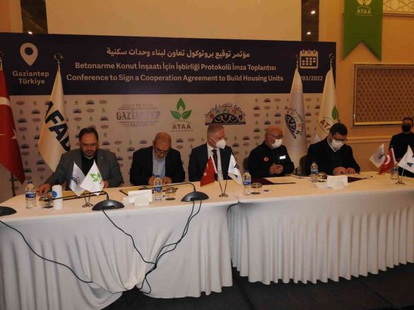 Gaziantep Valiliği Protokol İmzaladı!Suriye’nin kuzeyinde 4.500 konutluk dev proje start alıyor