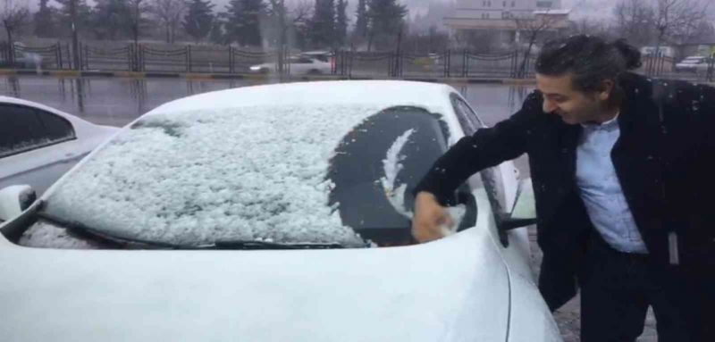 Gaziantep’te kar yağışı sürprizi...Video Haber