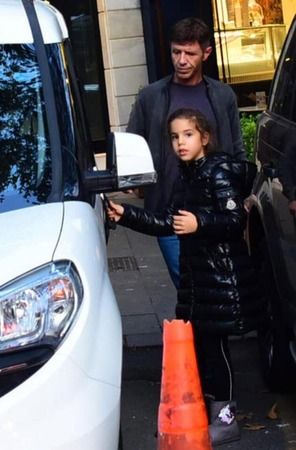 'Küçük Ebru'yu sonunda görebildik' Ebru Gündeş'in sır gibi sakladığı kızı Alara görenleri şoke etti!