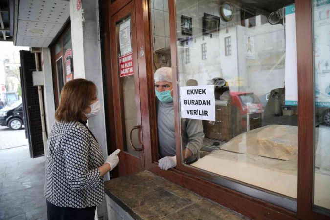 Gazianteplilere Müjde! Pide ekmeğe zam değil indirim geldi! Gaziantep'te francadan (Somun) sonra pideyede indirim geldi!  2 lira 25 kuruş olan pide ekmek 1.5 liradan satılmaya başlandı!