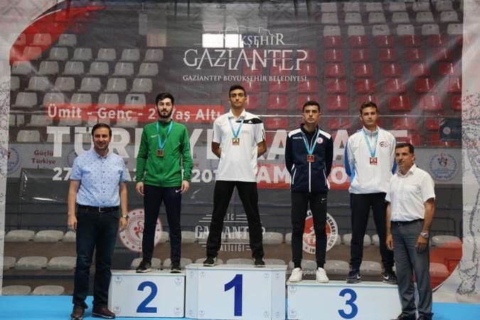 Gaziantep'e 3 yılda 136 kupa, bin 152 madalya