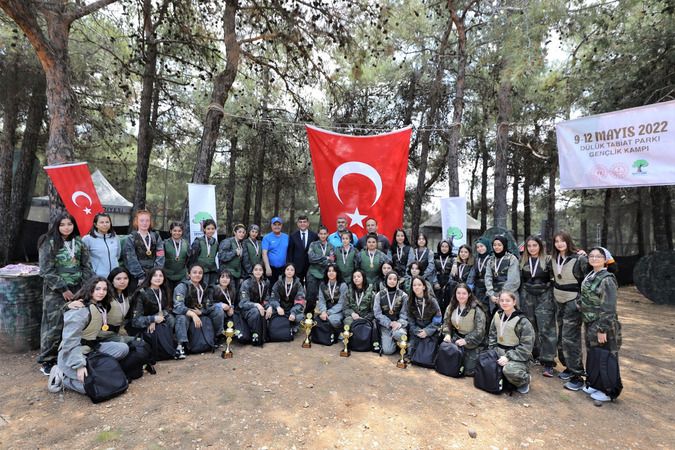 Binlerce genç, geleneksel spor organizasyonlarında buluştu