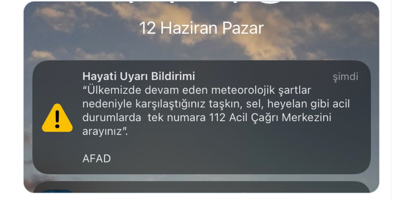 Son dakika! Sosyal Medya yıkılıyor! Telefonlara AFAD’tan 112 bildirimi geldi!