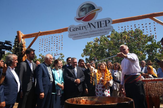 Gastronomi Festivali Başladı...Kültür ve Turizm Bakanı Ersoy, 4. Uluslararası Gastronomi Festivali'nde konuştu: